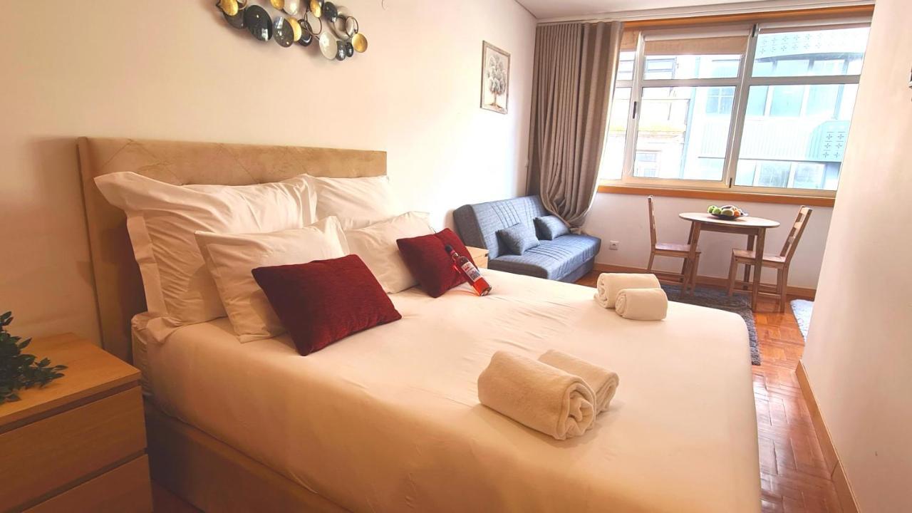 Rentalist Apartaments- Santa Catarina ปอร์โต ภายนอก รูปภาพ